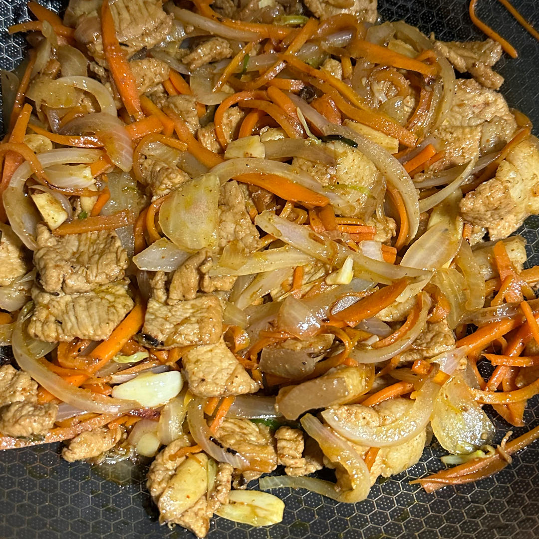 洋葱炒肉（宝宝爱吃）