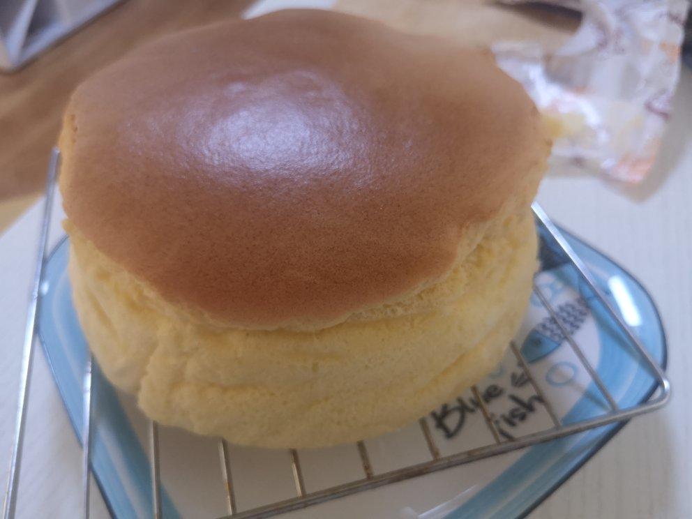 堪比柯基屁股
爆浆芝士🧀古早蛋糕