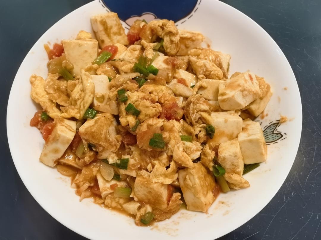 酸甜绵软的番茄鸡蛋炖豆腐
