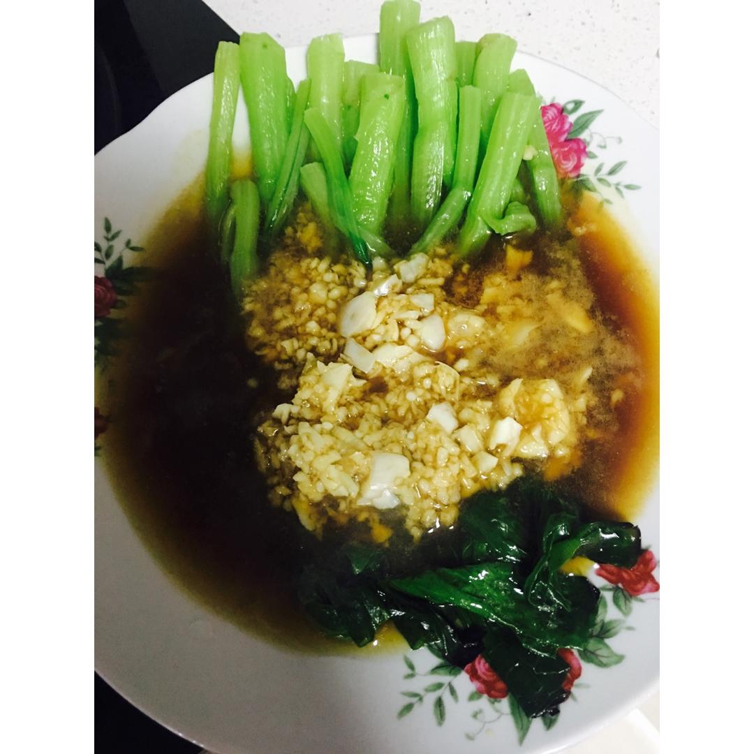 白灼菜心