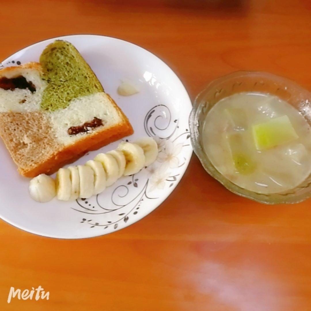 蔓越莓三色吐司