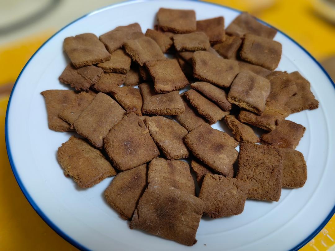 健身狗必备——消灭熟蛋黄的低卡饼干（蛋奶素）附热量参考