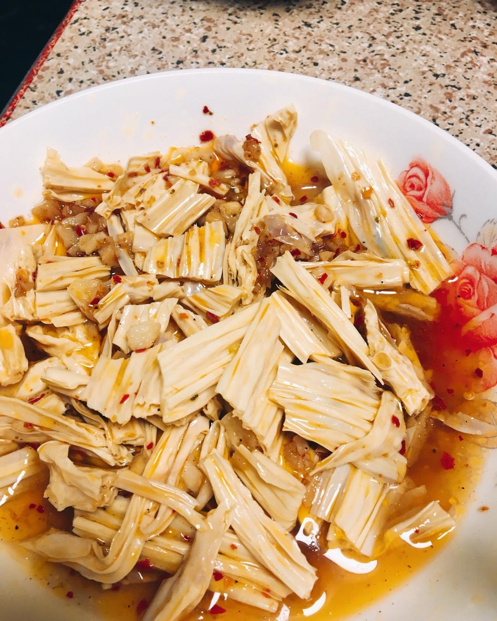 凉拌腐竹