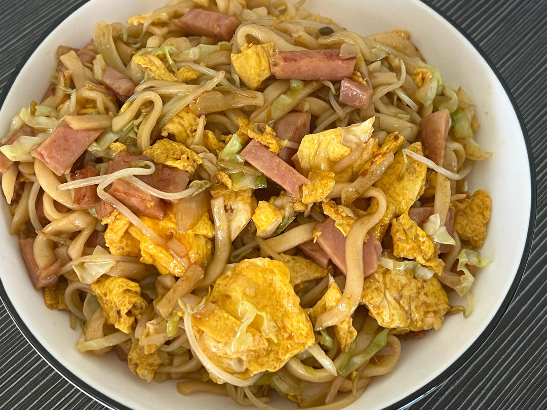 🍜最简单最好吃的家常炒面