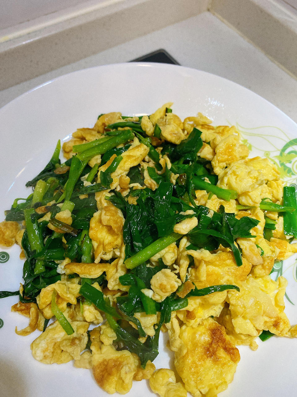 韭菜炒鸡蛋——三分钟快手下饭菜 掌握火候的秘诀