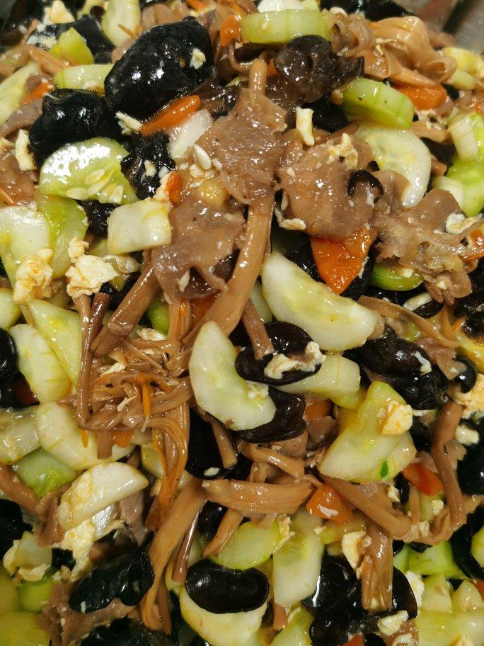 厨师长教你：“木须肉”的家常做法，营养丰富很适合老人孩子