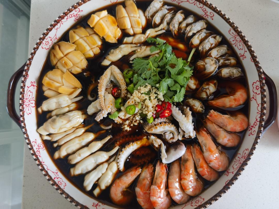 消夏解暑清爽开胃捞汁小海鲜