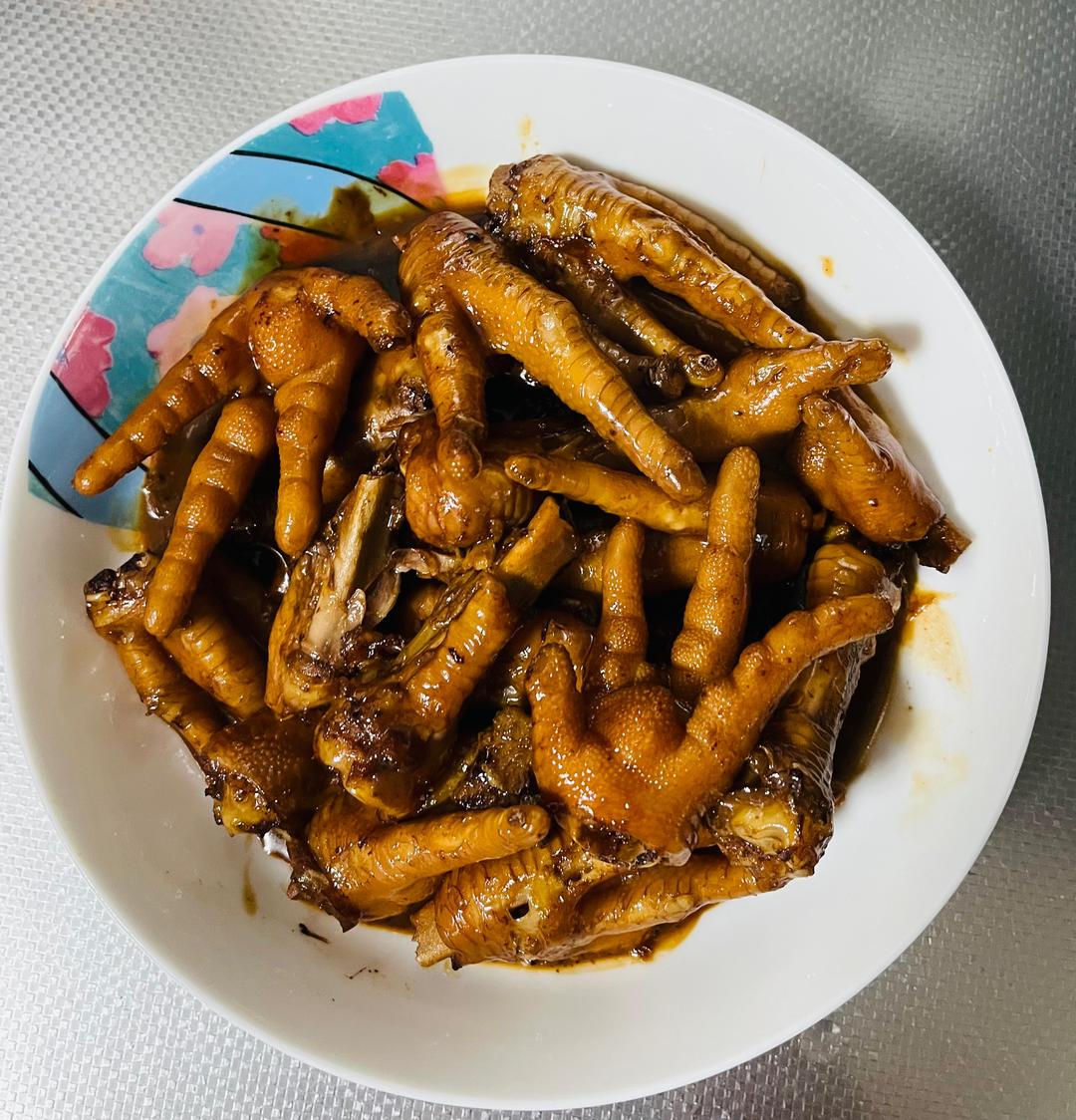 “销魂”卤鸡爪