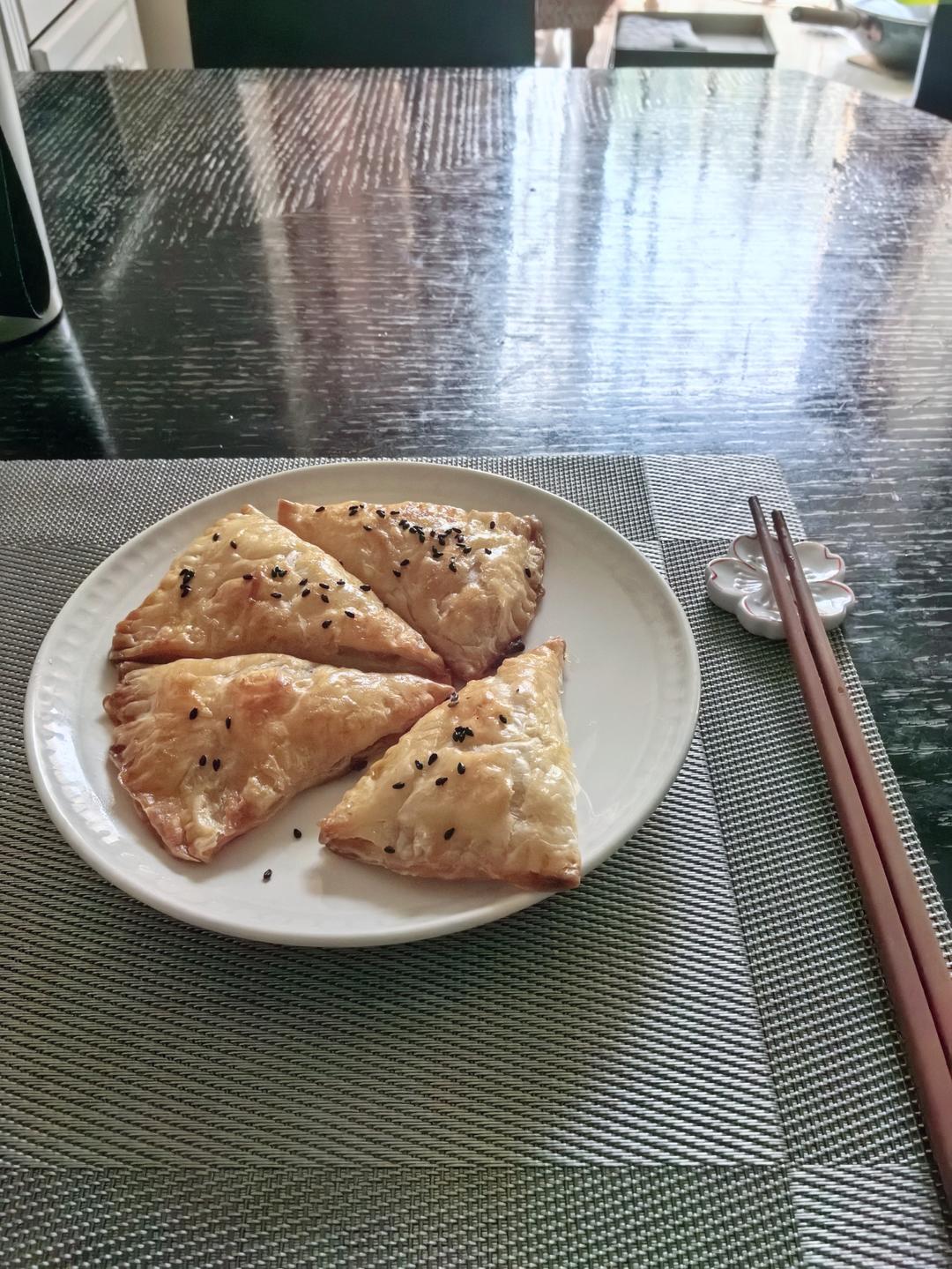 巨好吃的快手香蕉派，烘焙新手友好小甜品，酥脆香甜一次成功