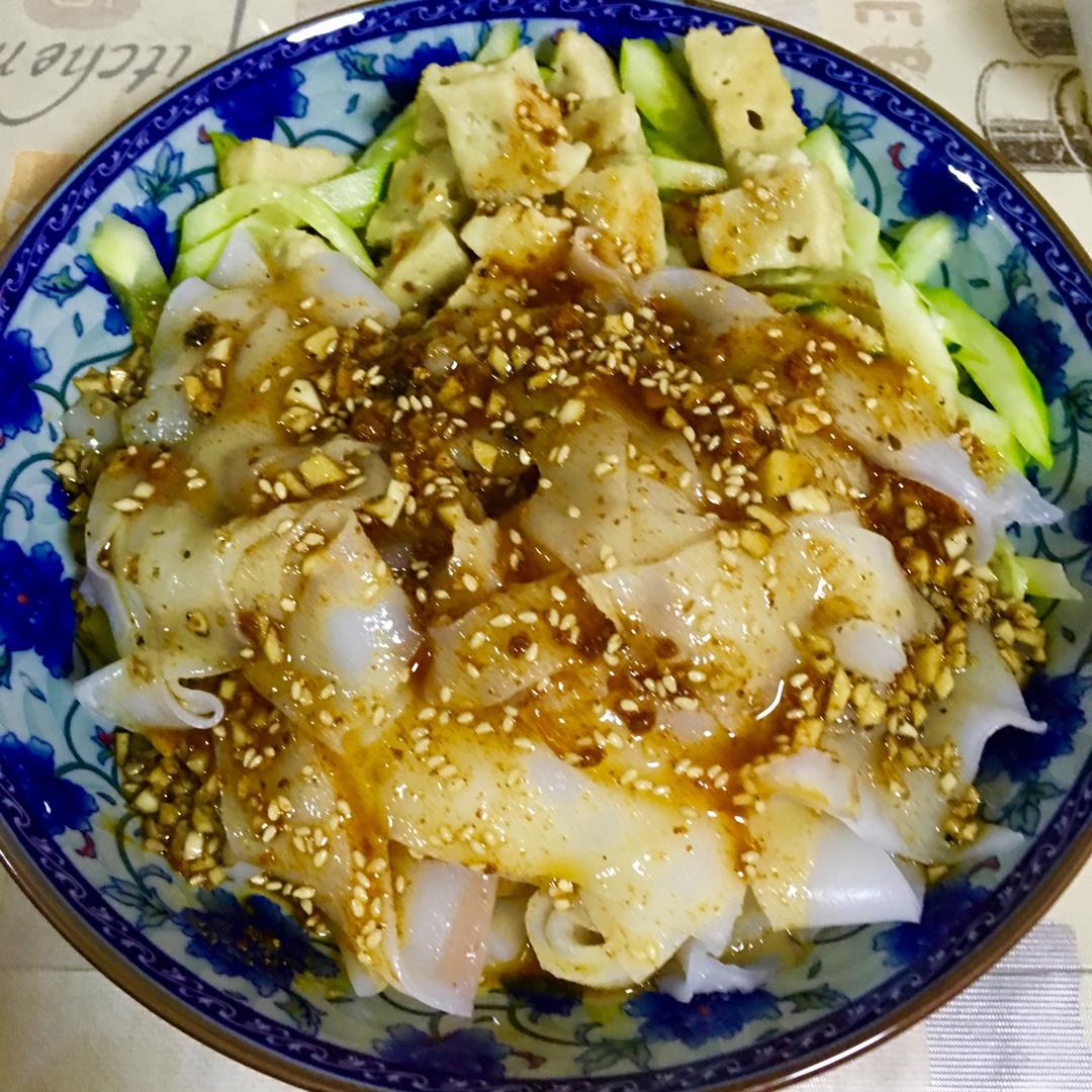 自制凉皮（含洗面、不洗面两种方法）