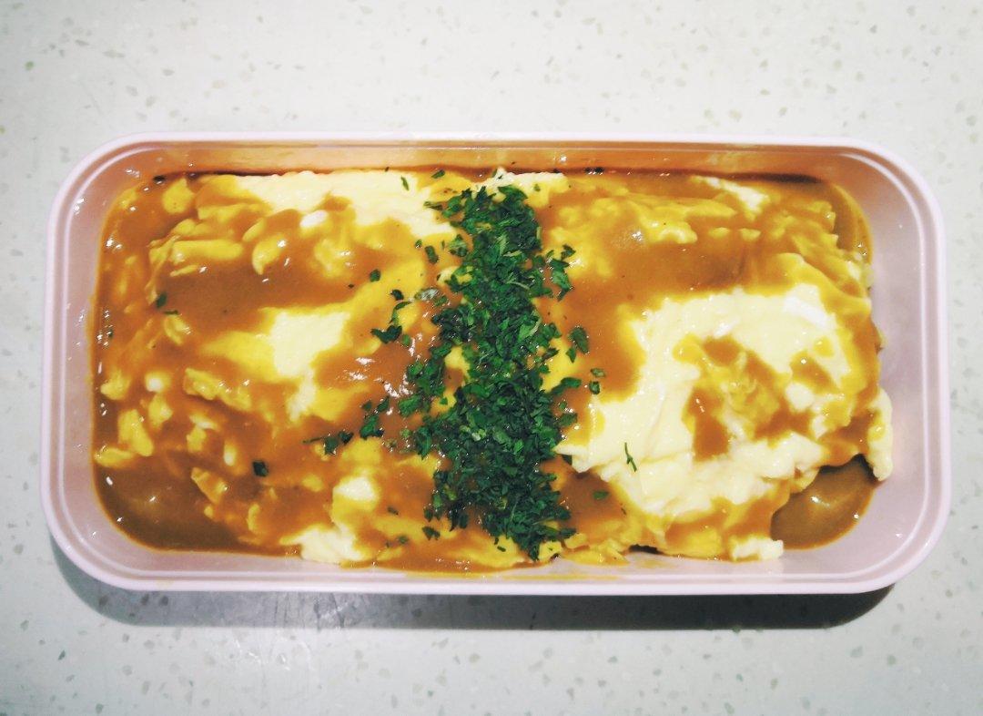 颜值高又好做的裙子蛋包饭