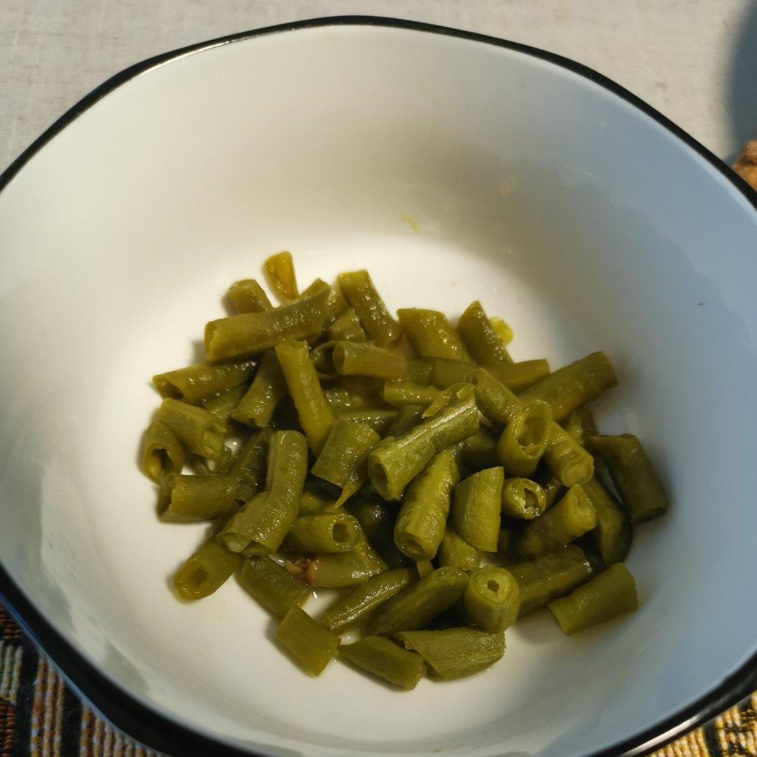 腌制酸豆角最简单的方法