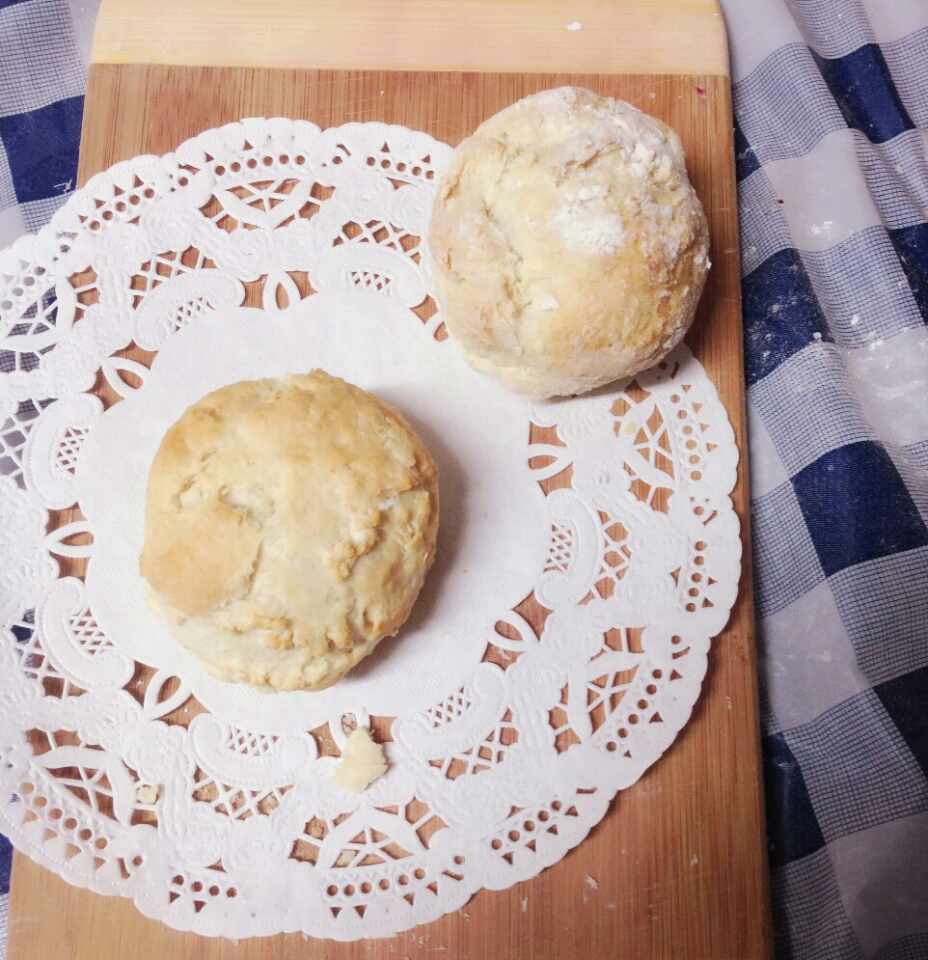 极简奶油松饼/Cream Biscuits（scones）