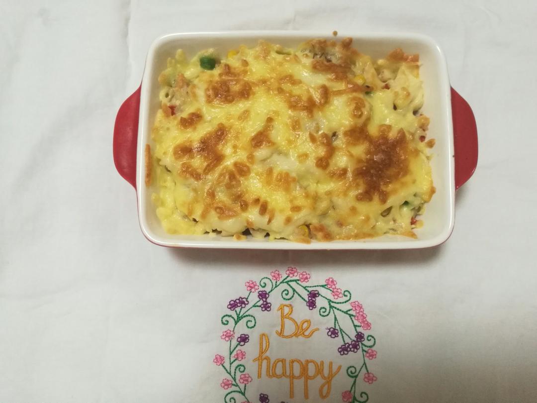海鲜焗饭 Seafood Fried Rice with Cheesy Topping