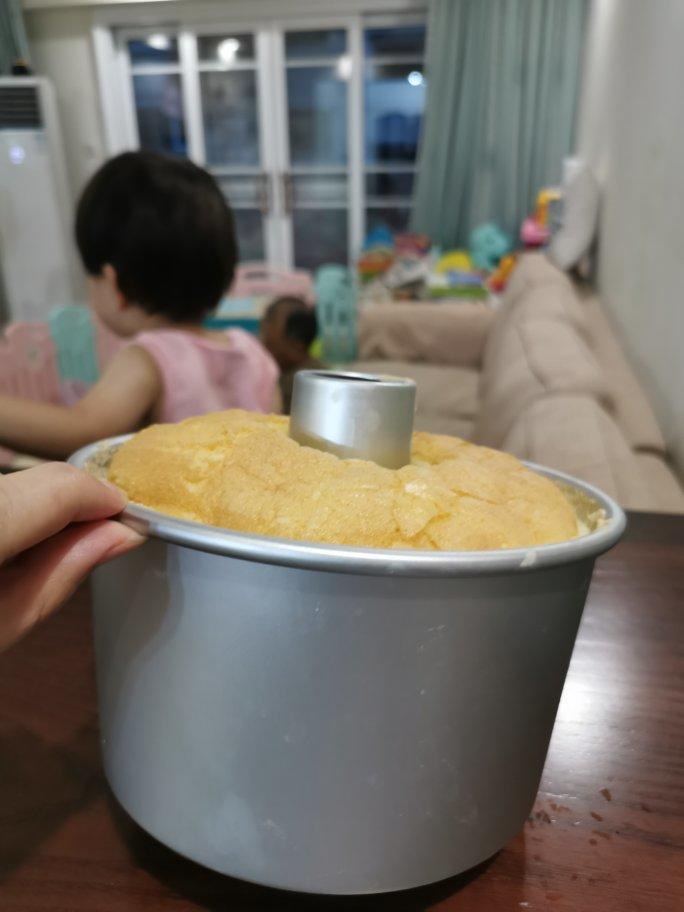 吹弹可破的椰浆蛋糕