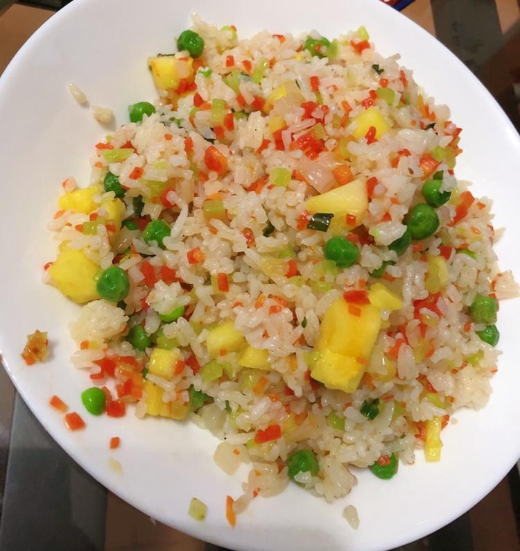 菠萝炒饭