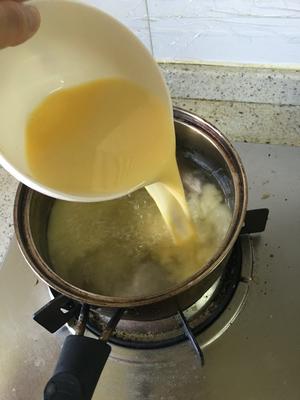 5分钟搞定的玉米面粥的做法 步骤4