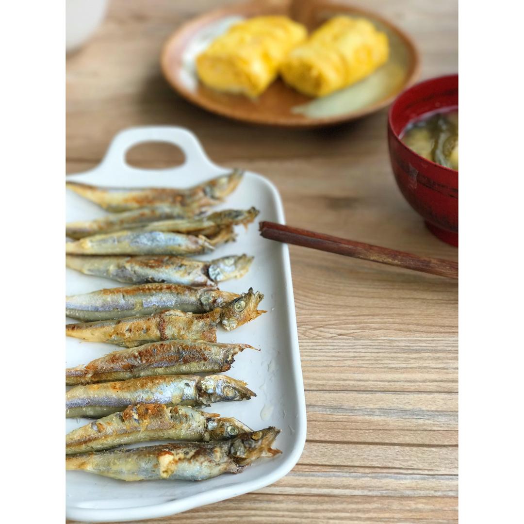 香煎椒盐多春鱼