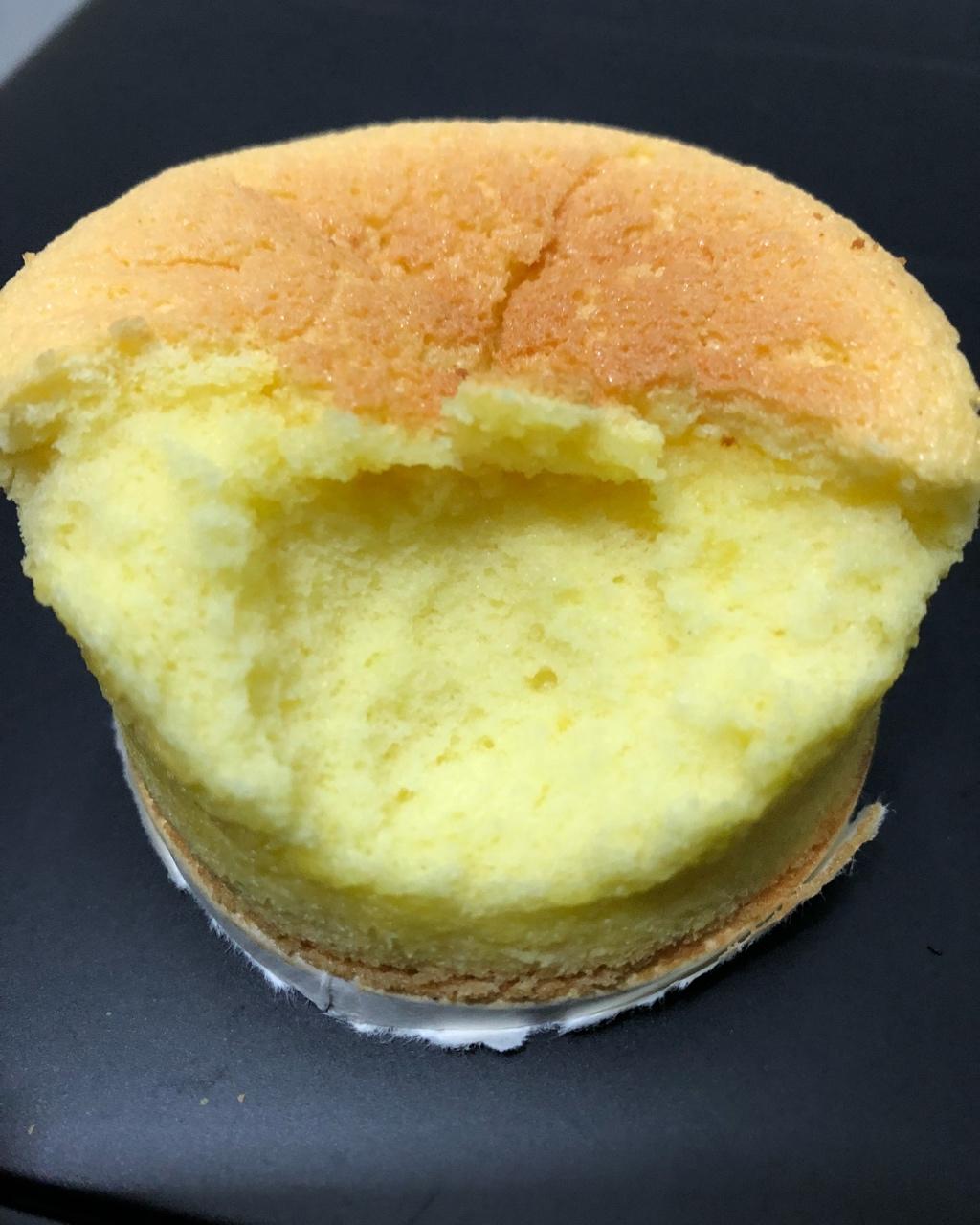 软绵绵戚风纸杯蛋糕