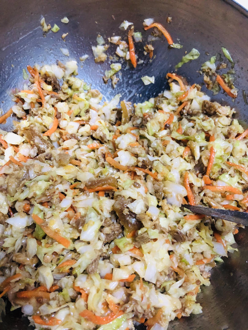 素卷心菜包子