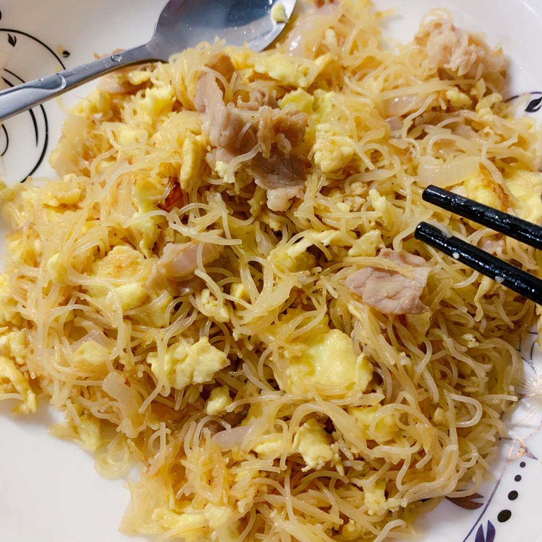 日式肥牛洋葱炒粉丝