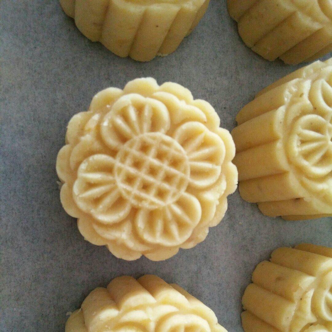 奶香绿豆糕（无豆腥味，超快手不麻烦）