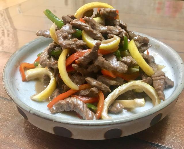 柠檬黑椒牛柳的做法