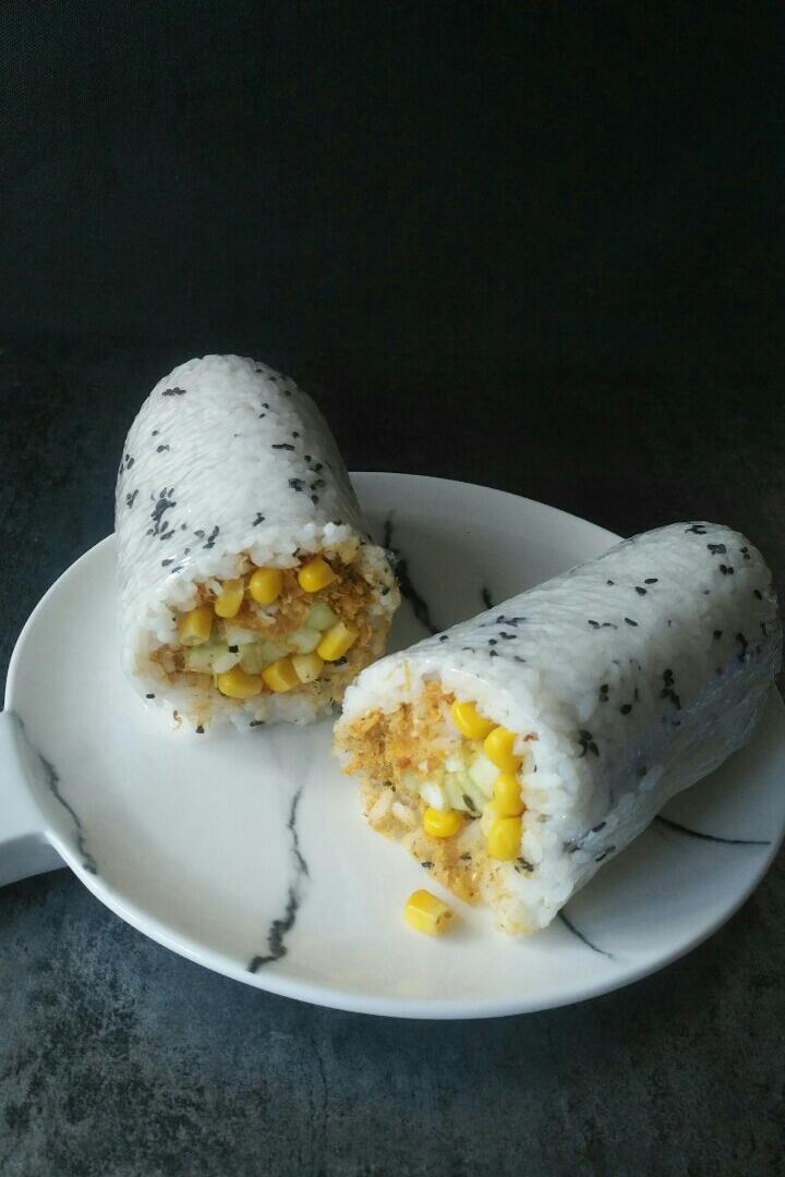 最爱孙铭阳做的蛋黄肉松饭卷