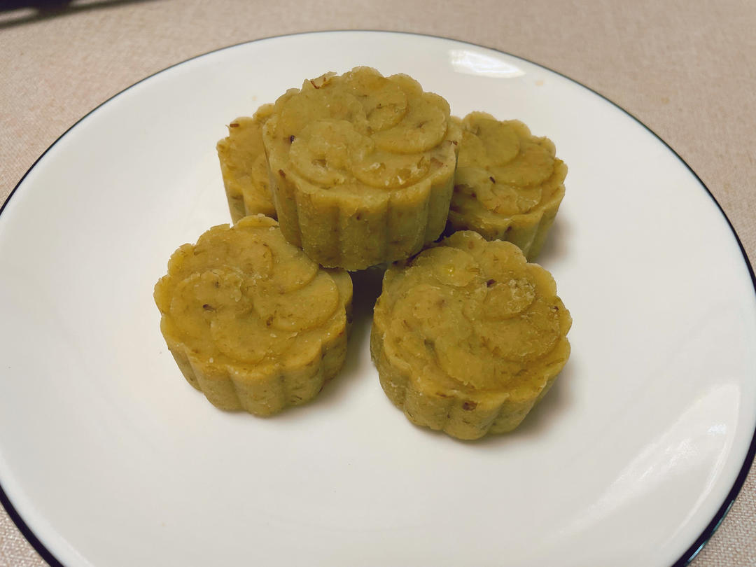 奶香绿豆糕（无豆腥味，超快手不麻烦）
