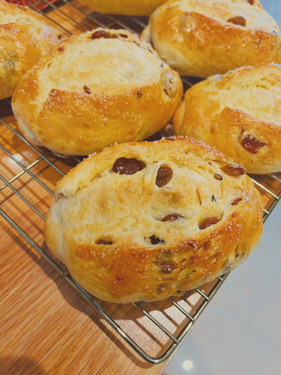 奶香松软的葡萄干面包｜有手就会