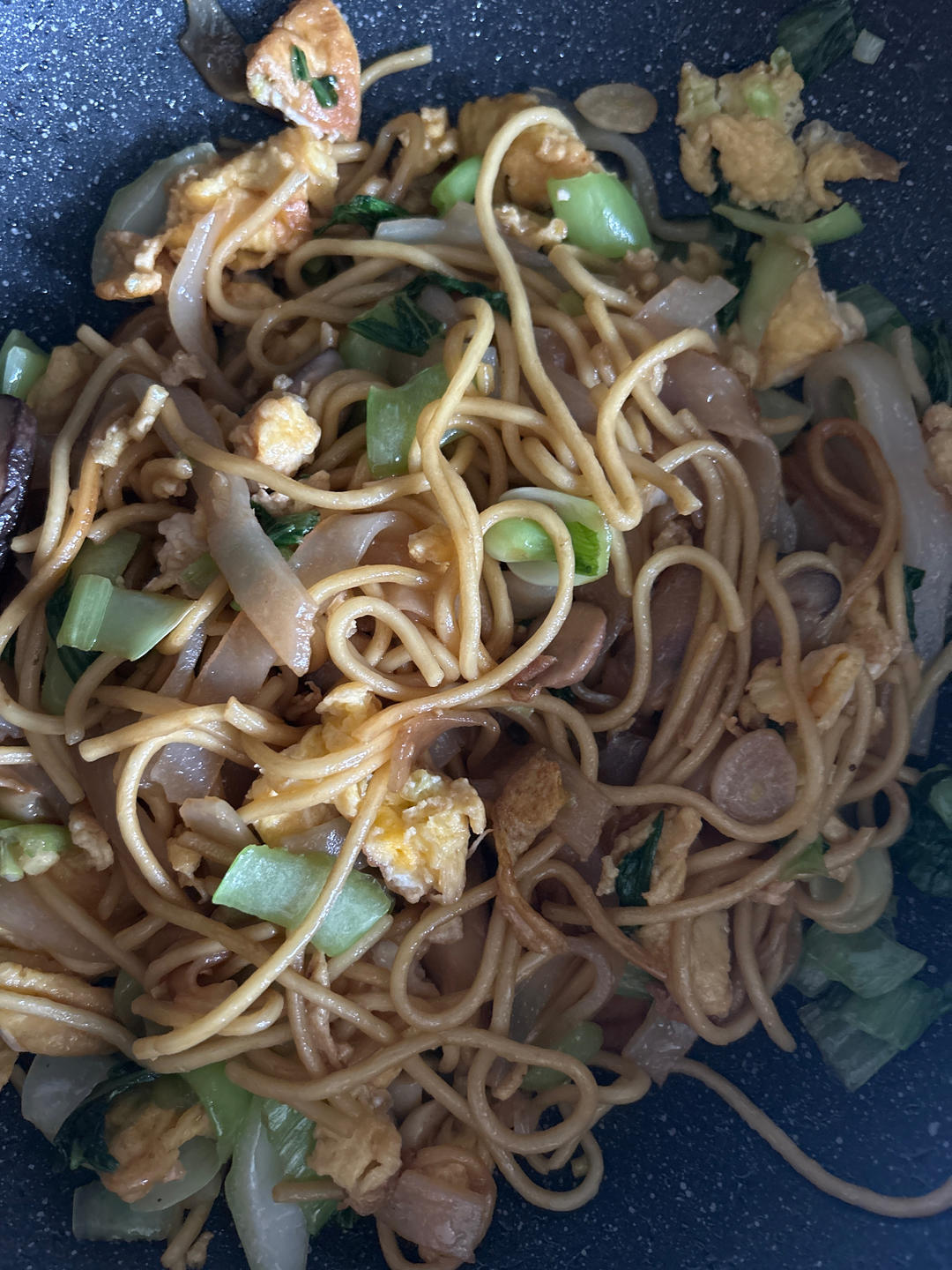 家常油菜鸡蛋炒面