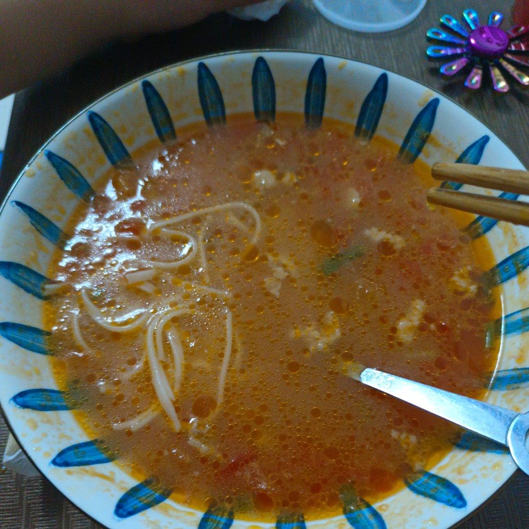 发烧没胃口，就想吃西红柿鸡蛋面