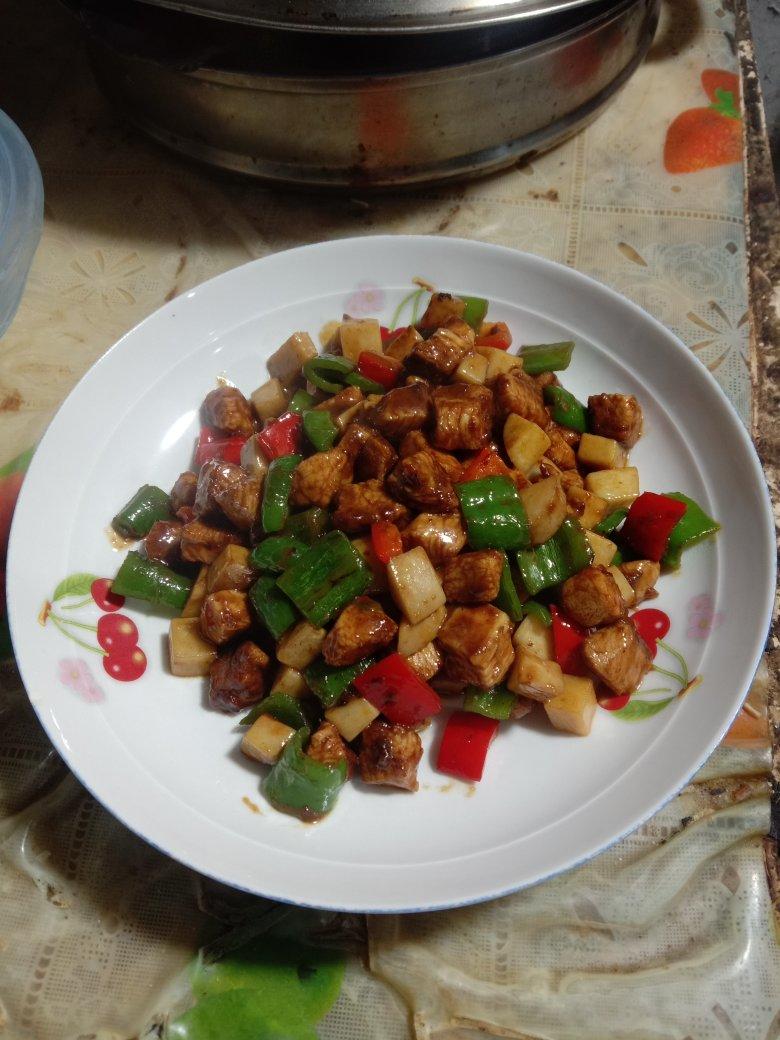 杏鲍菇牛肉粒