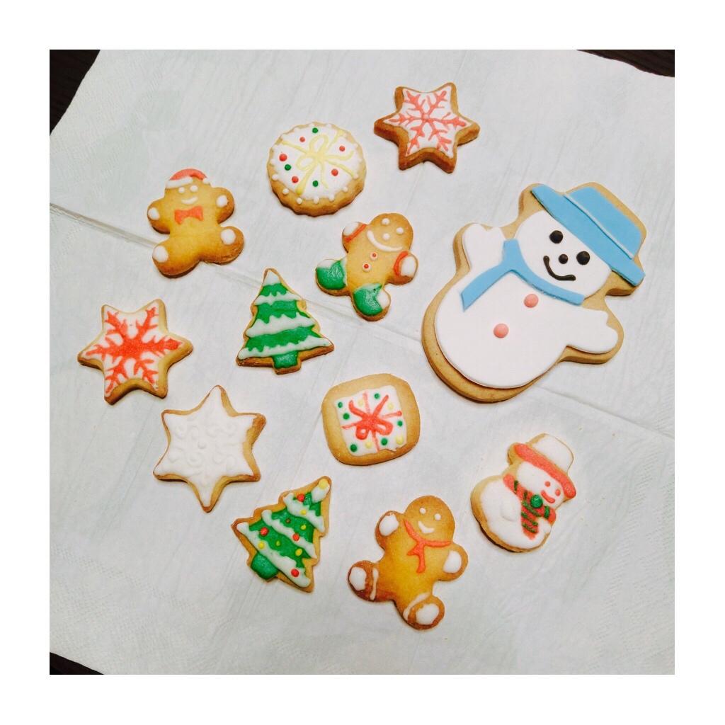 瘦三十斤啊做的圣诞卡通糖霜饼干--圣诞老人和麋鹿