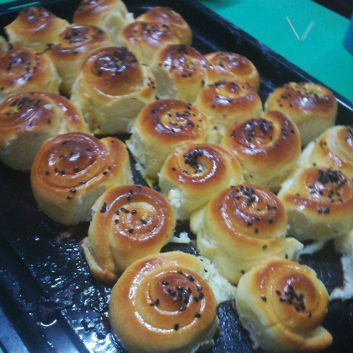 脆底蜂蜜小面包