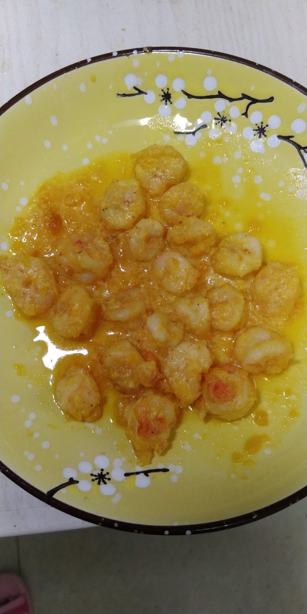 蛋黄焗虾球