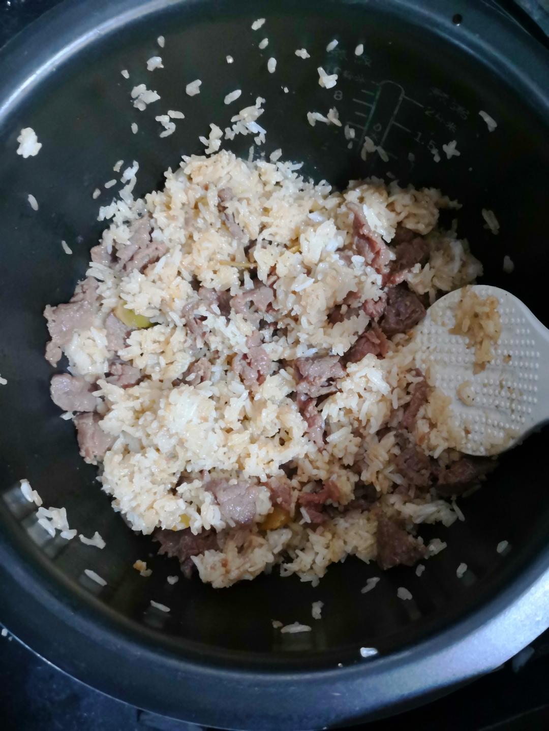 牛肉焗饭