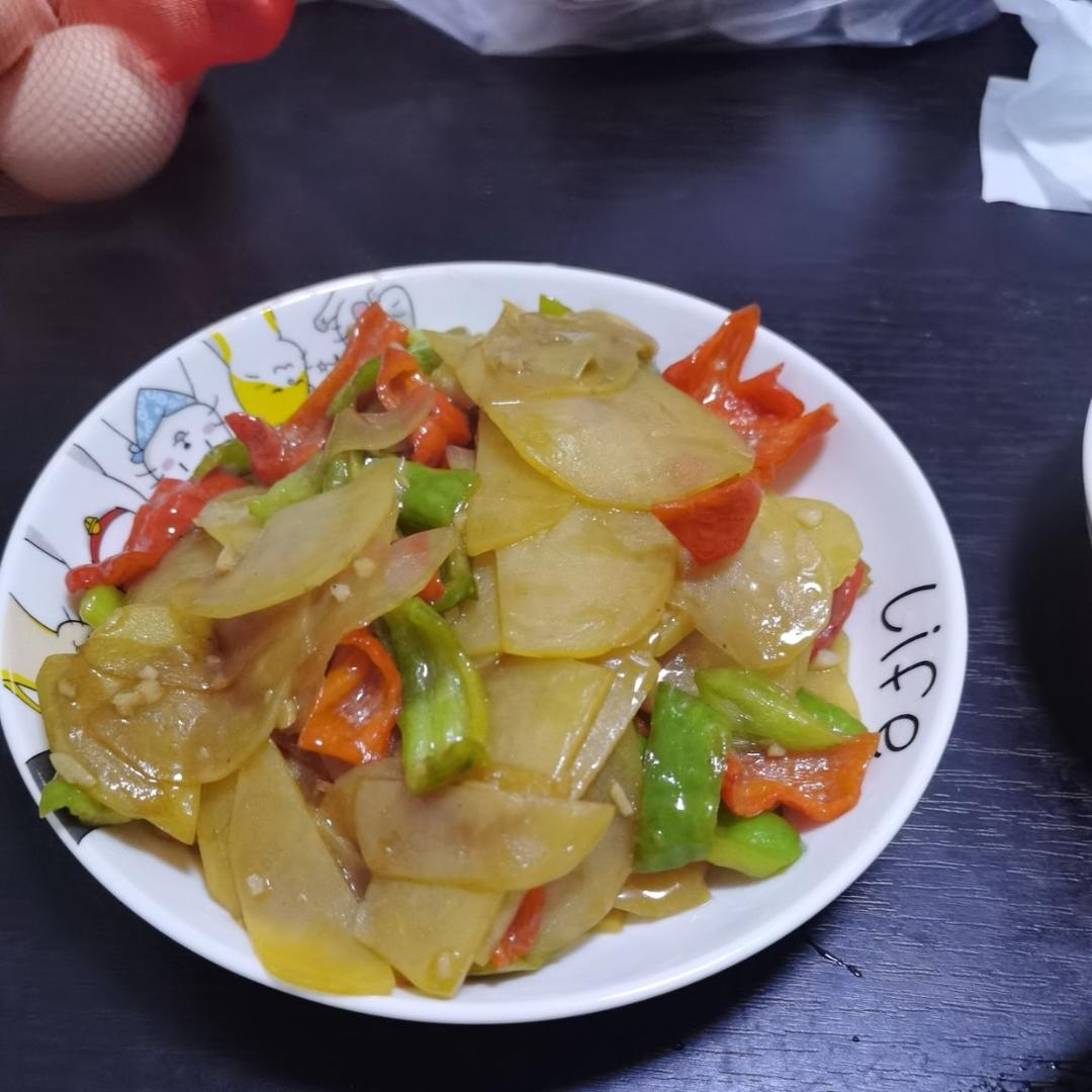 比肉都好吃的青椒炒土豆片😋简单又美味❗️