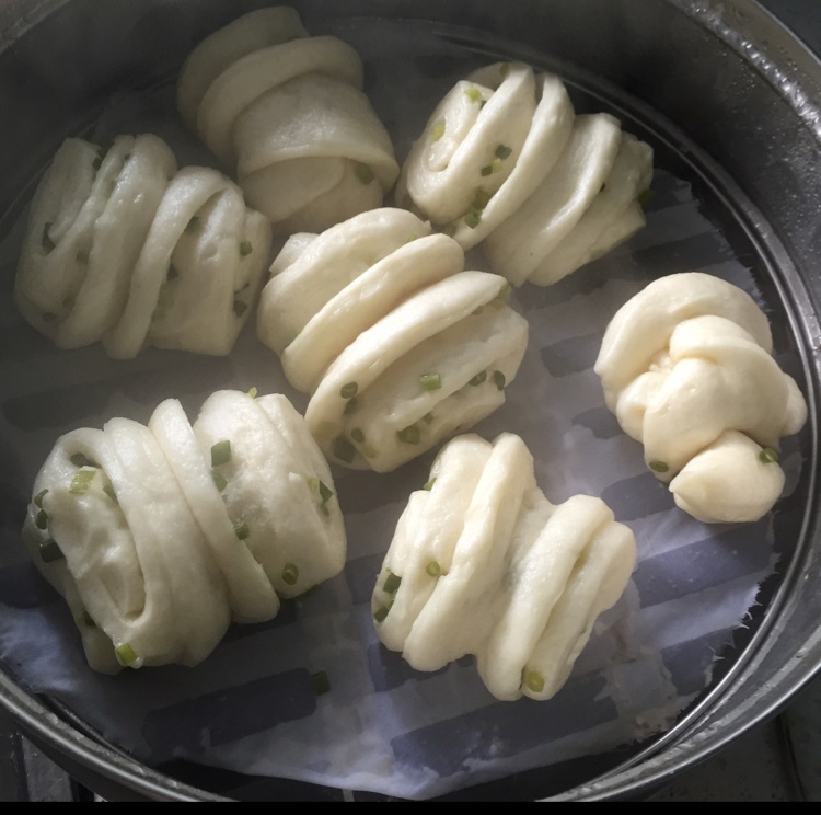 葱油椒盐花卷