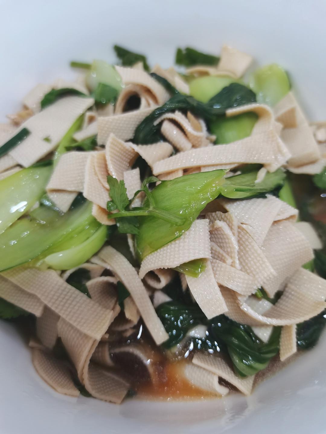 青菜辣炒豆腐皮