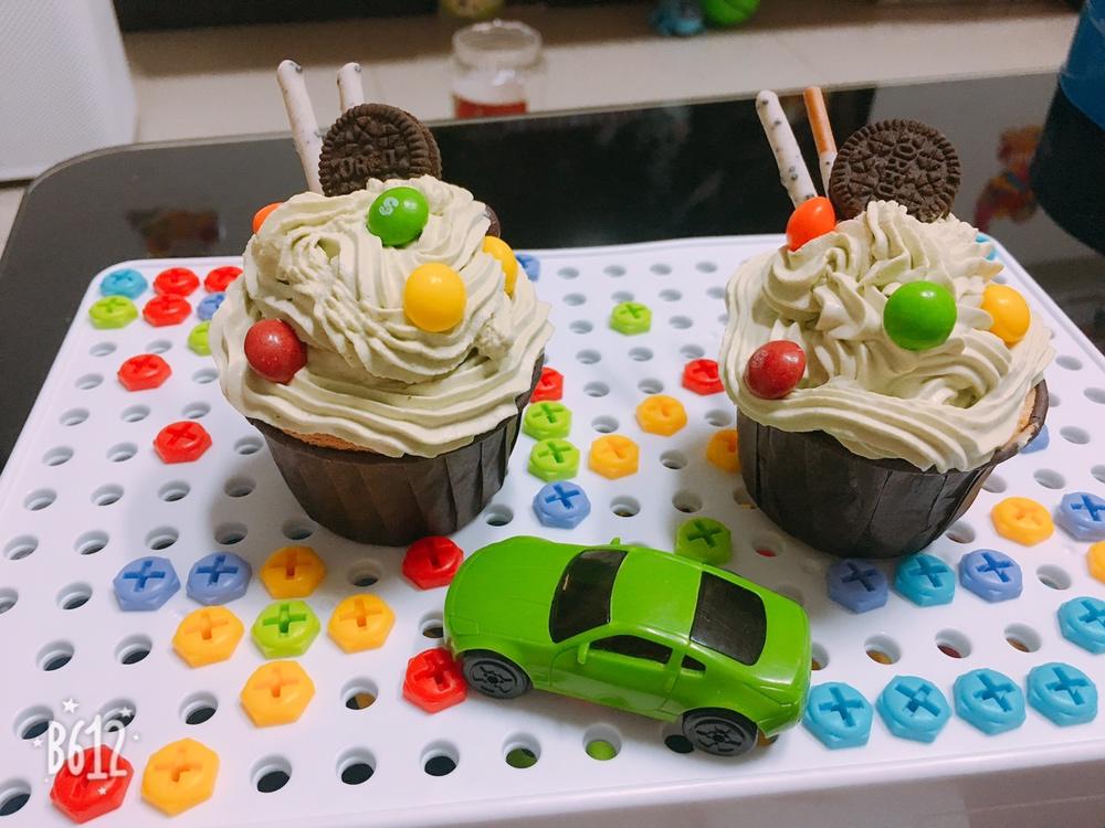 不回缩杯子蛋糕cupcake