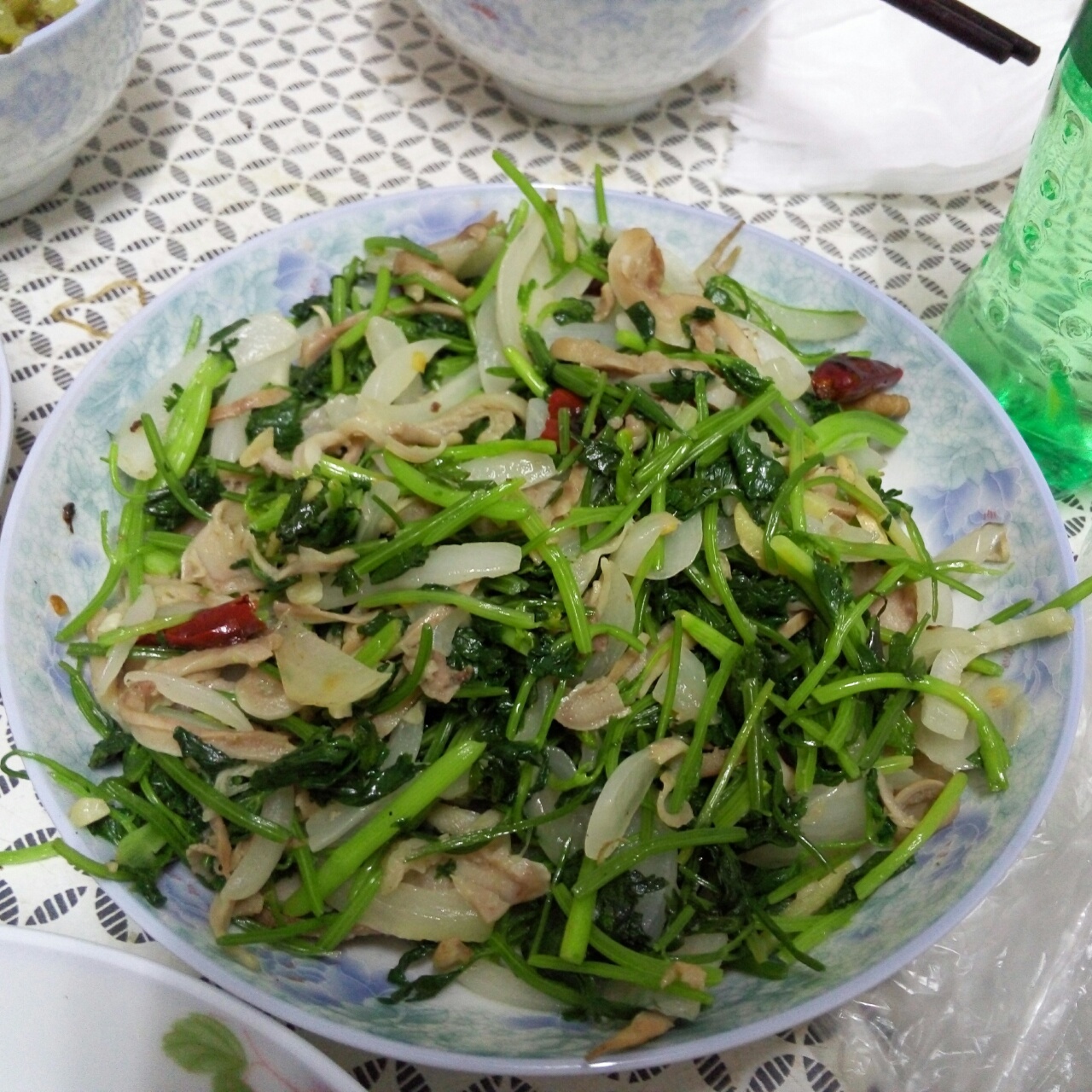 芫爆肚丝