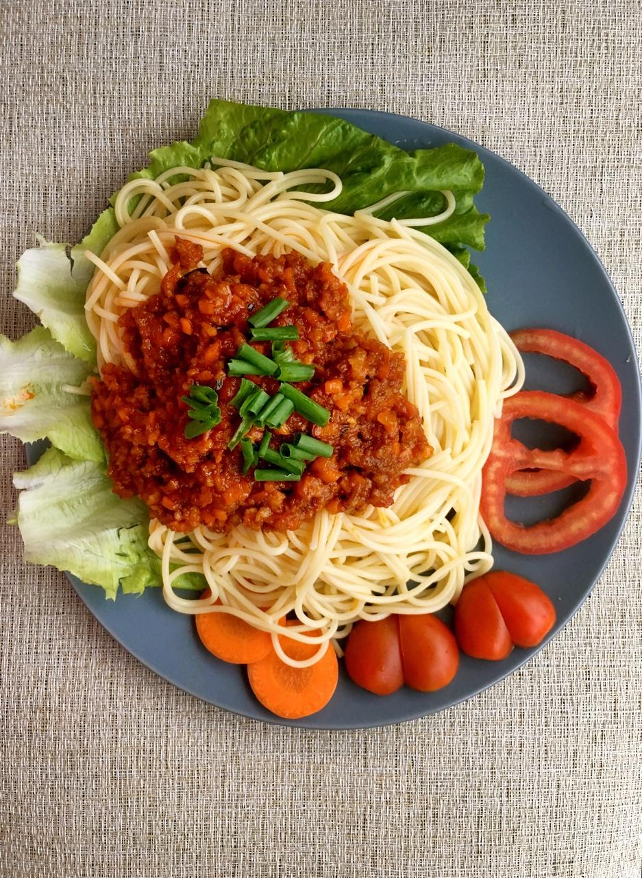 番茄肉酱意大利面