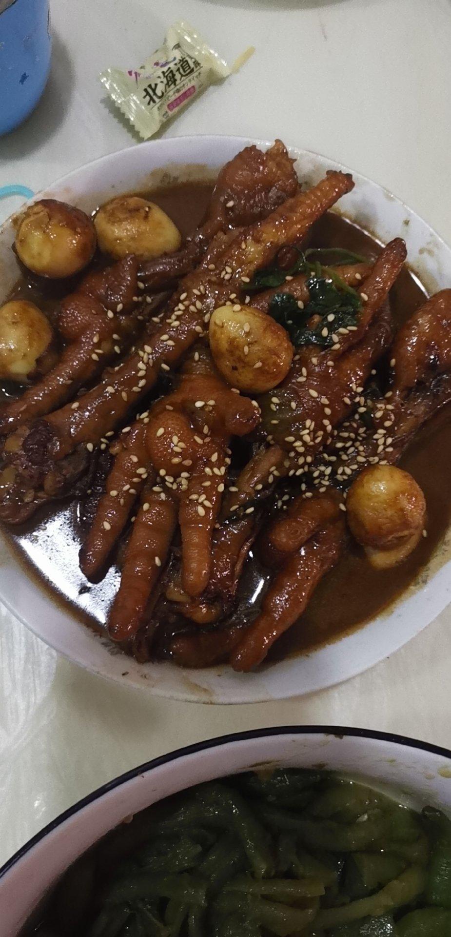 连带烧了我的爪子的红烧鸡爪