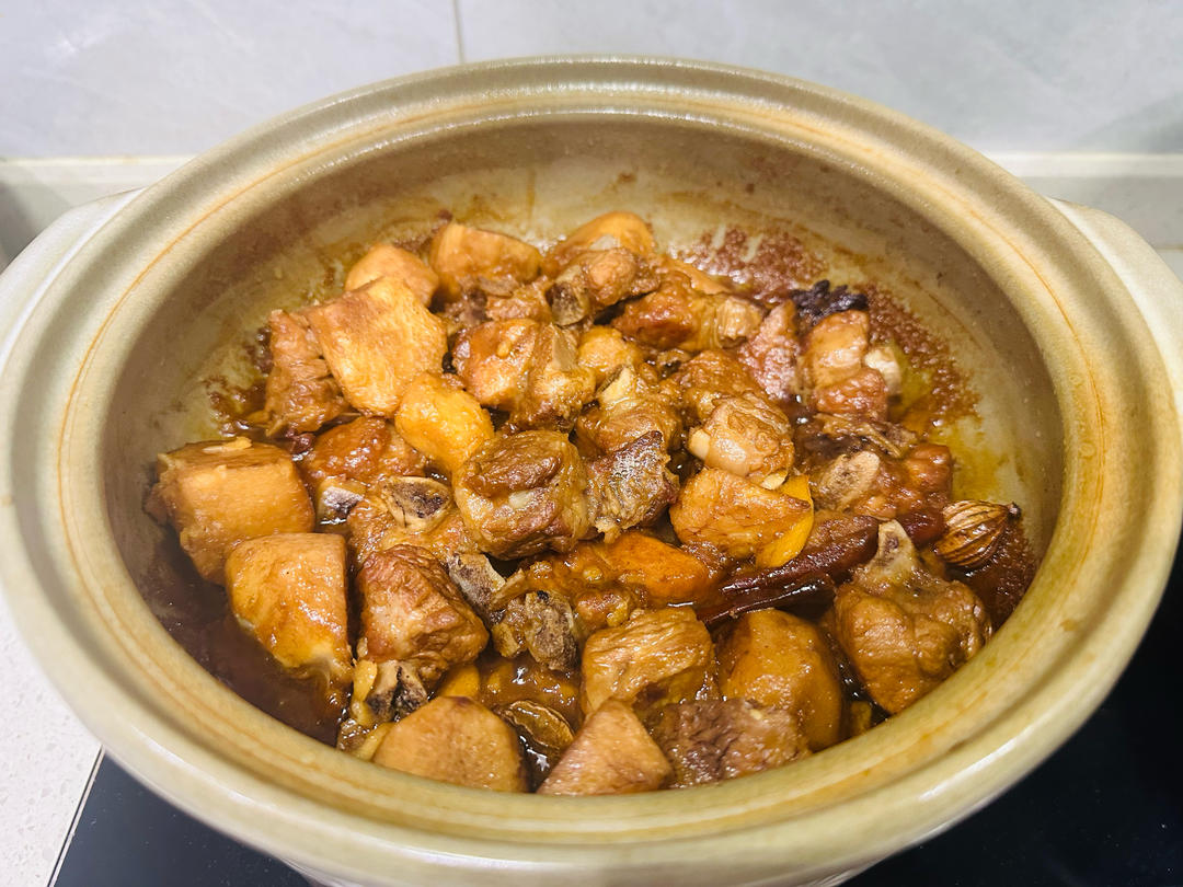 芋头烧排骨