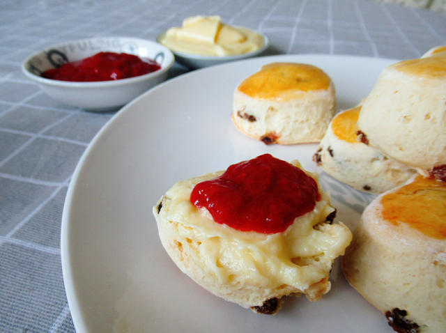 clotted cream 德文郡凝脂奶油(devon cream)