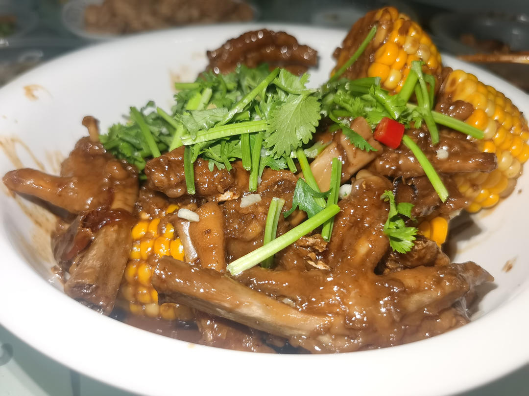 “销魂”卤鸡爪