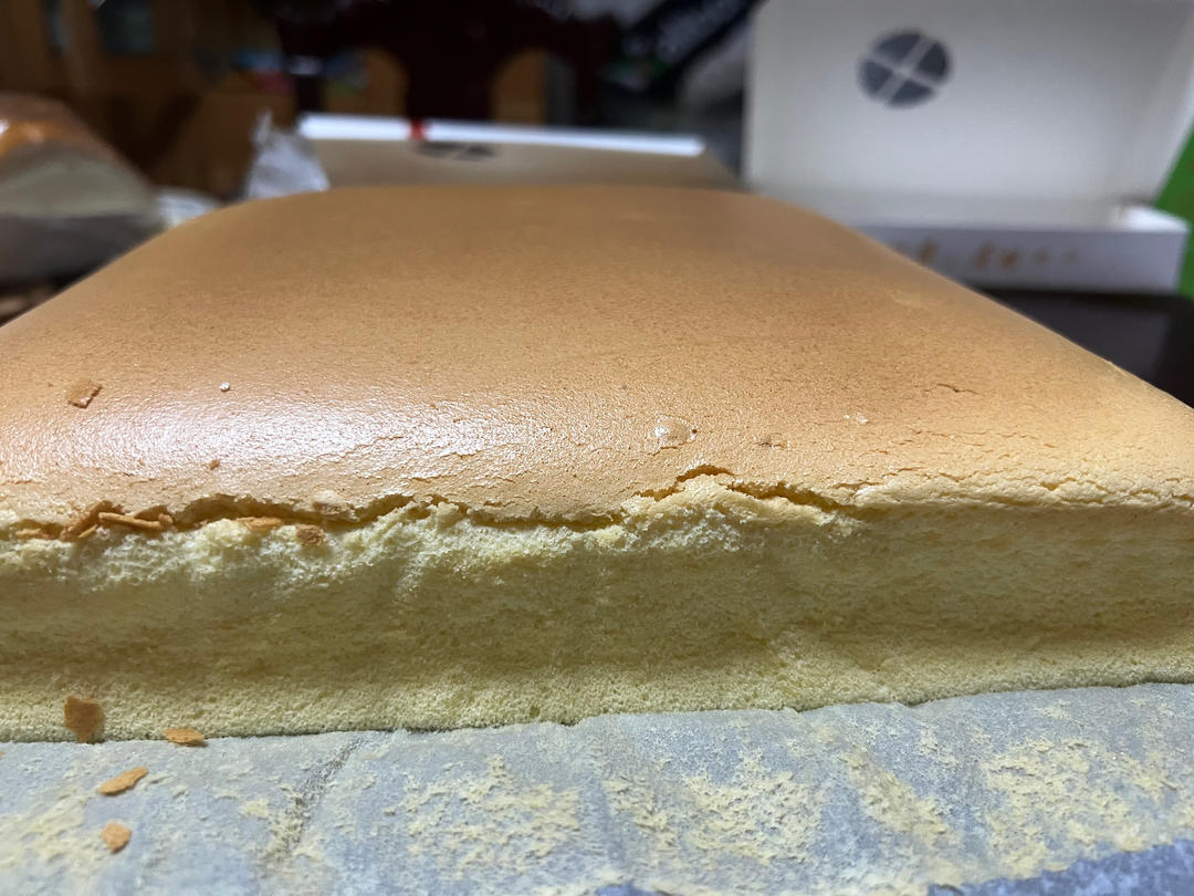 古早蛋糕又名抖臀蛋糕