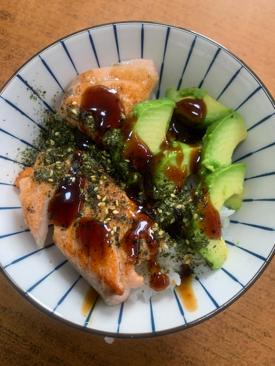 三文鱼牛油果拌饭
