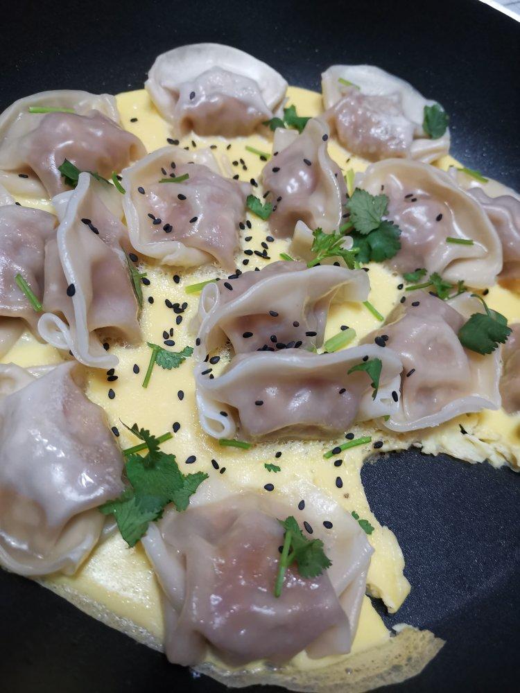 网红多功能锅制作              抱蛋煎饺